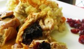 Muslos de Pollo Rellenos de Ciruela y Cranberries en Salsa de Piña